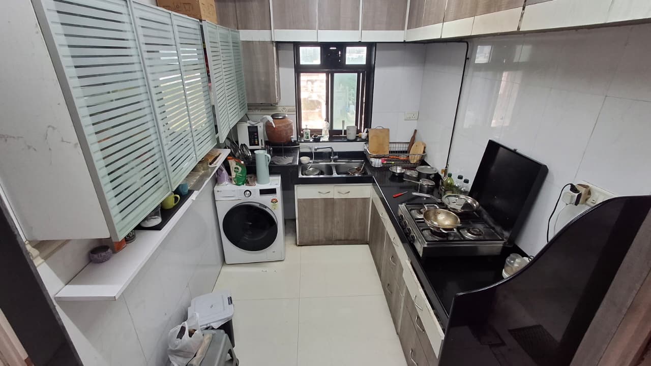 Fitted kitchen